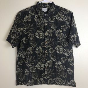 Trader Bay casual button shirt size L